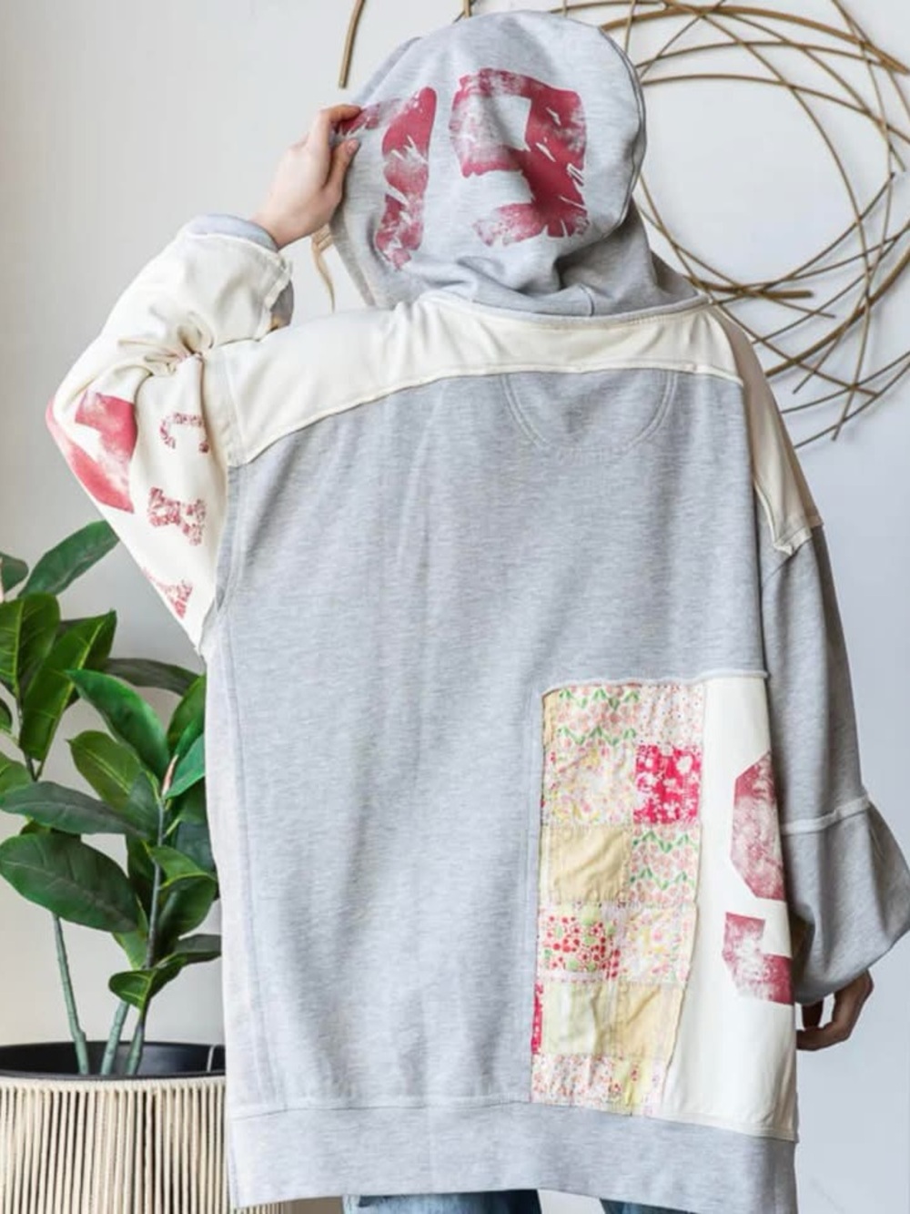 Oli & Hali Patchwork Pullover Hoodie with Vintage Graphic - Picture 3 of 3